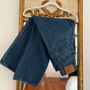 Levi’s Ribcage Straight Ankle Jeans